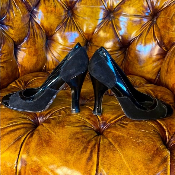 Burberry Black Heels - Picture 13 of 14